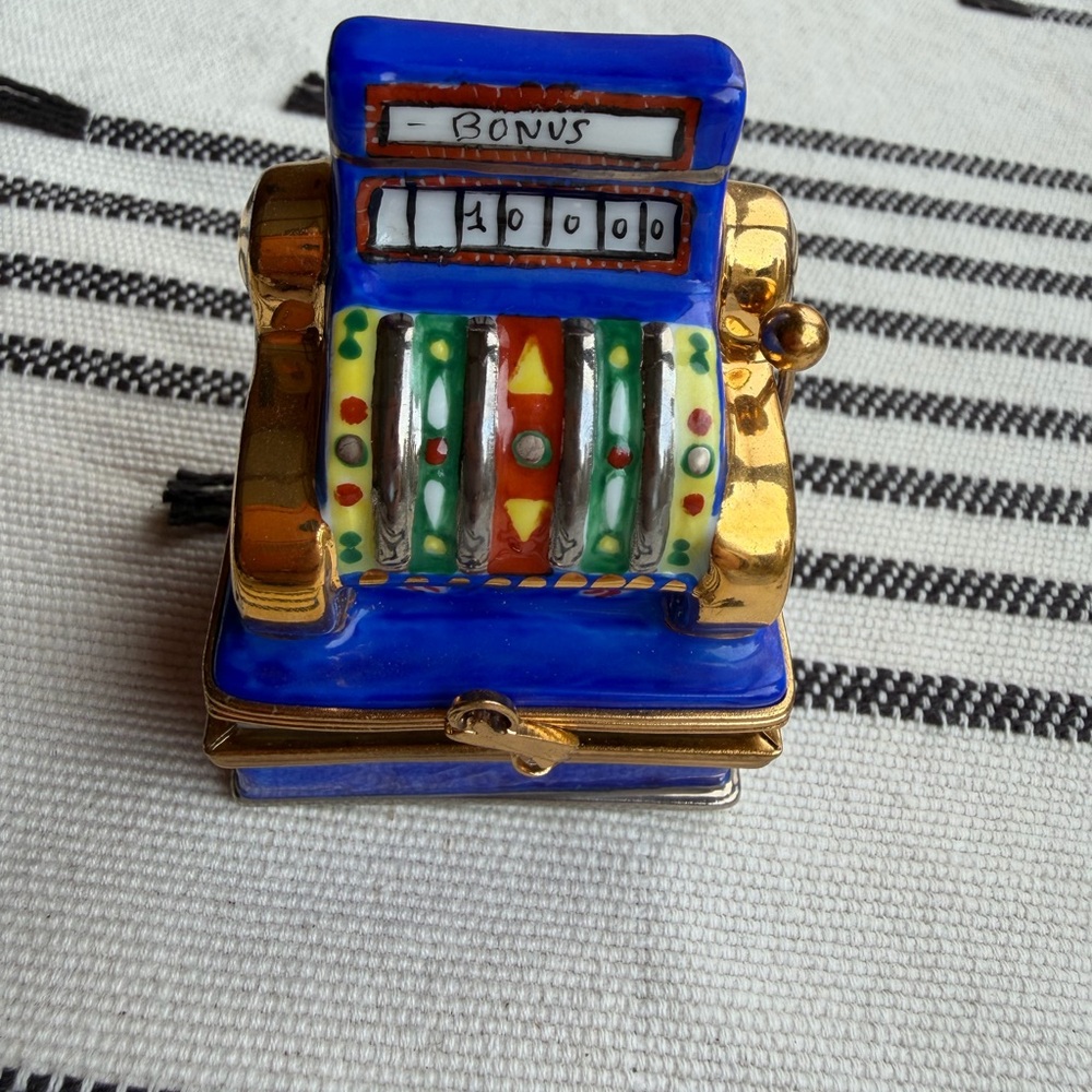 Vintage LIMOGES Trinket